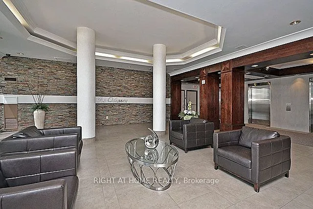 2 bed, $2,800 — Photo 2
