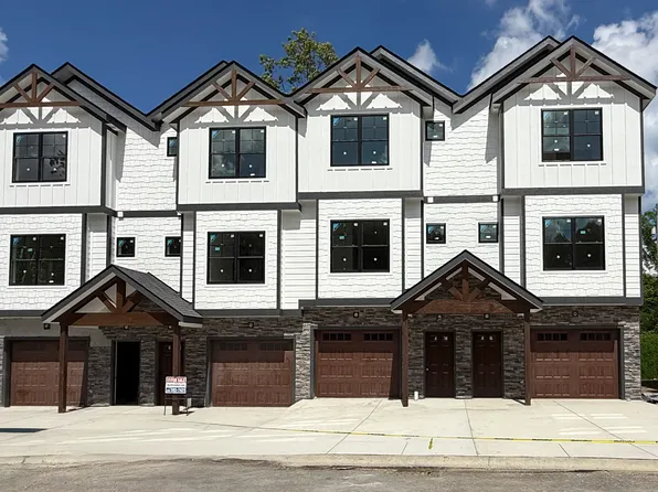 ParkVue Bld 6&7: 3 Bed, Inside Unit Plan, ParkVue Townhomes