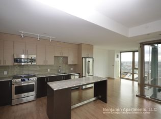 21 Hudson St #B19, Boston, MA 02111