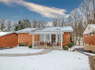 135 Gilmore Dr, Pittsburgh, PA