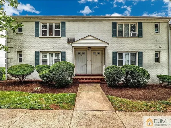 28 Garfield Park, Edison, NJ 08837