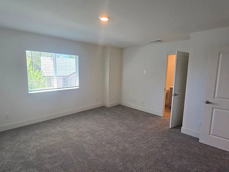 5854 Altitude St — Photo 24