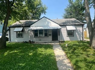 26355 Academy St, Roseville, MI 48066