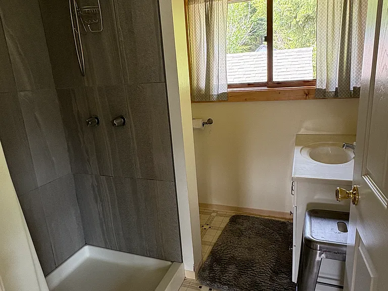 61 Otter Ave — Photo 20