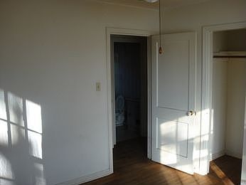 2nd image of 509 Gilcrest Dr