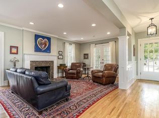 2005 Waltham Rd, Columbus, OH 43212