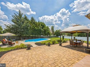 6 Spring Mill Ct, Sewell, NJ 08080