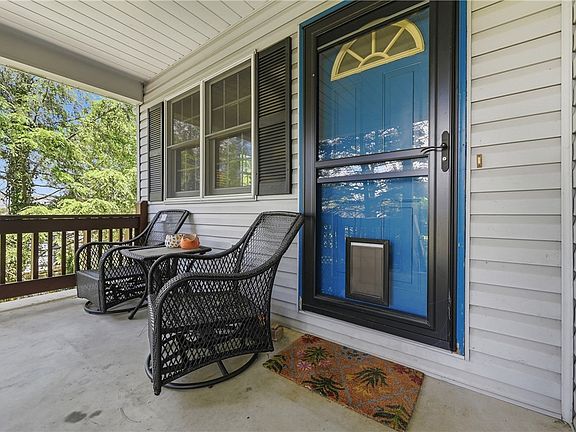 3rd image of 5339 Colonial Ave