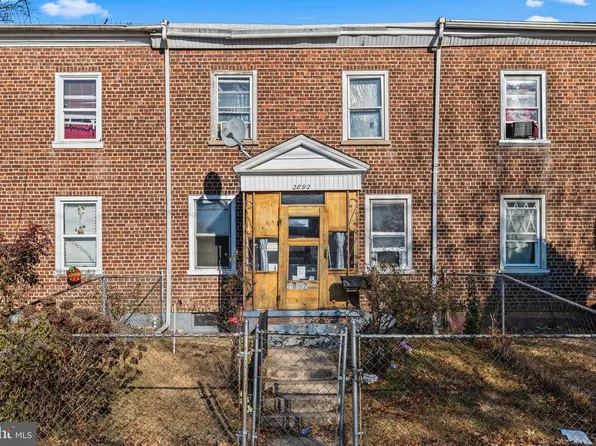 2892 N Constitution Rd, Camden, NJ 08104