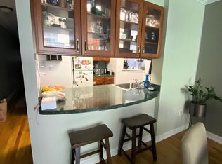 367 W 48th St APT 3, New York, NY 10036