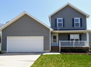 5639 Marylouise St, Lansing, MI 48917