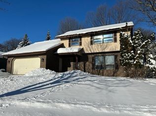 7026 Pagham Dr, Madison, WI 53719