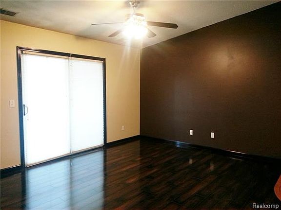 3rd image of 9759 Wildflower Ct #48