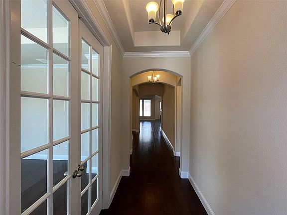5th image of 2404 Shenfield Dr