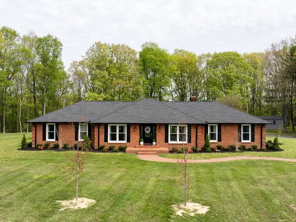 1747 Allen Ferry Rd, Smithville, TN 37166