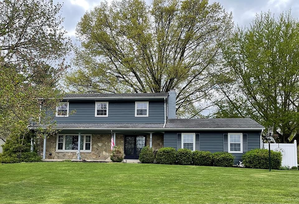 1st image of 89 Applewood Dr