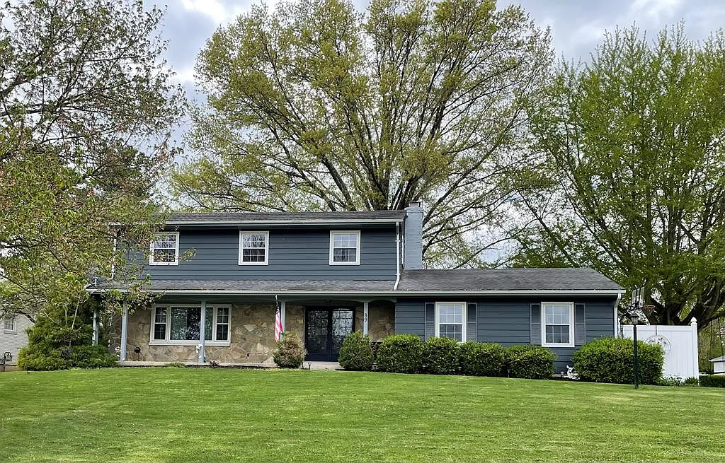 89 Applewood Dr photo 1