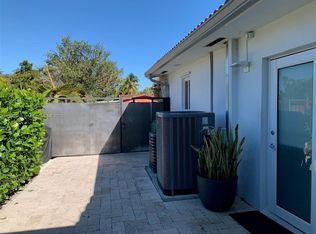 13810 SW 71st Ln, Miami, FL 33183