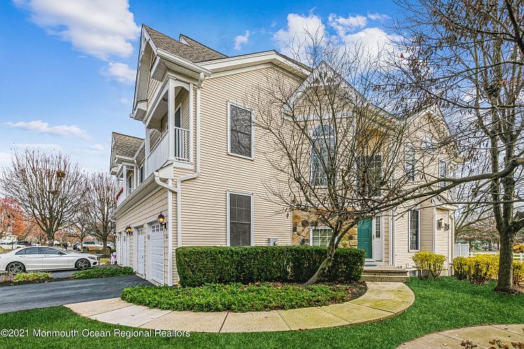 1st image of 104 S Shore Dr #39