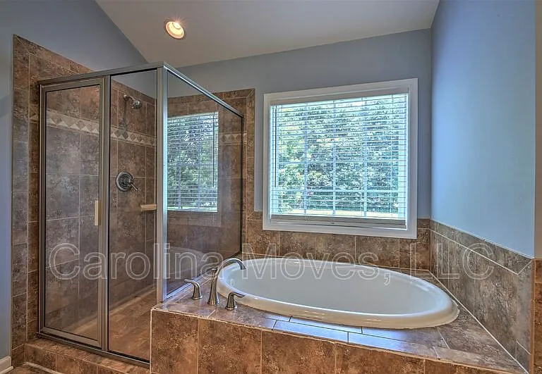 256 Barbours Ln — Photo 16