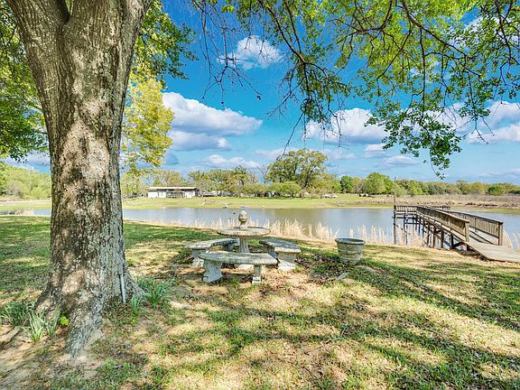 5th image of 321 Rs County Rd #3310