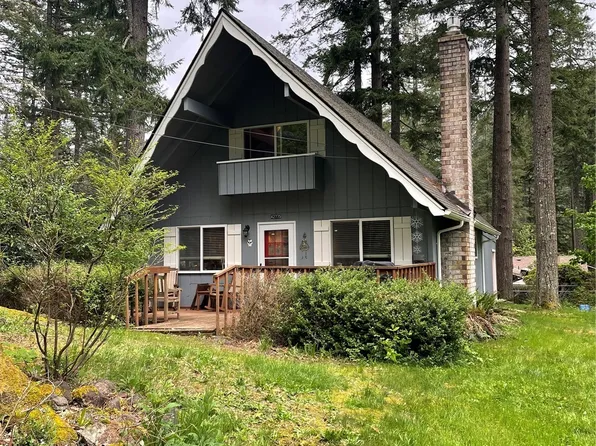 42775 SE 172nd Place, North Bend, WA 98045
