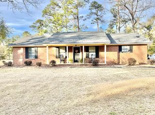 122 River Chase Dr, Bainbridge, GA 39819