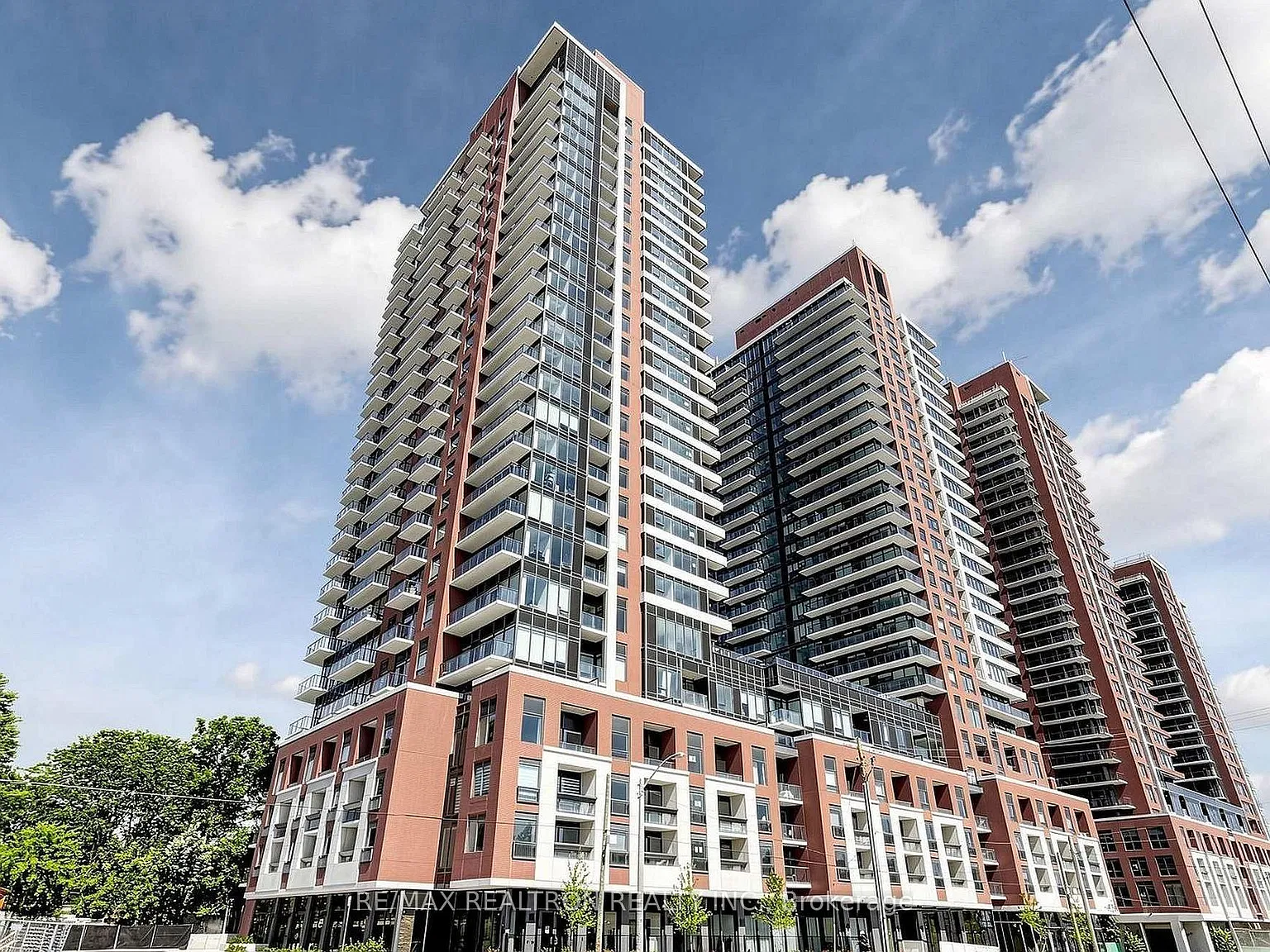3 bed, $2,950 — Photo 3