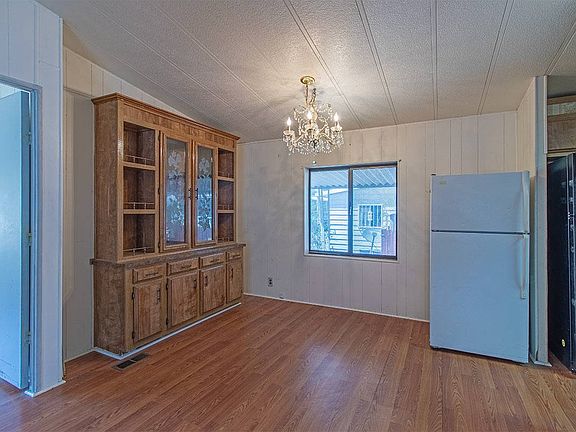 5th image of 5303 E Twain Ave Space 109