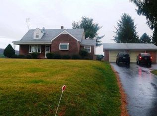 561 Hatchery Rd, Grottoes, VA 24441
