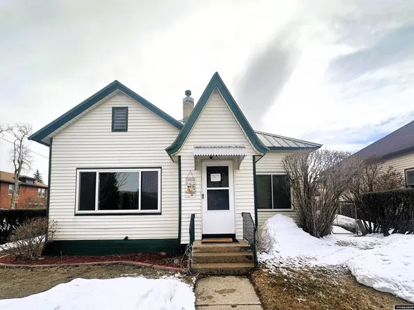 701 Cedar Avenue, Kemmerer, WY 83101