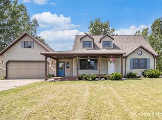 11399 N Six Lakes Rd, Six Lakes, MI 48886