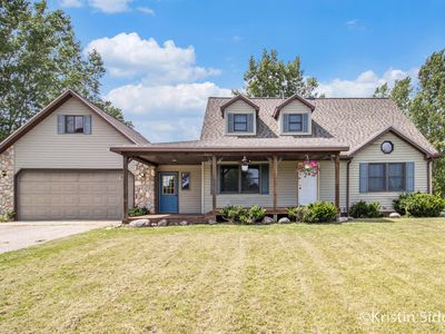 11399 N Six Lakes Rd, Six Lakes, MI, 48886