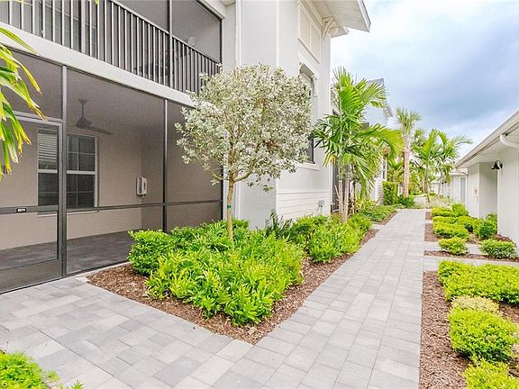 4th image of 5467 Double Eagle Cir #3211
