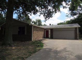 224 Jan Lynn St, Siloam Springs, AR 72761