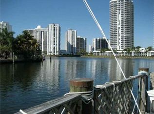 480 North Pkwy, Golden Beach, FL 33160