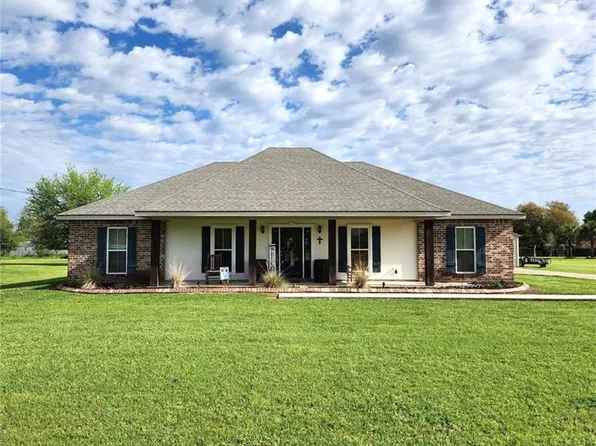 134 Thornwood Dr, Mansura, LA 71350