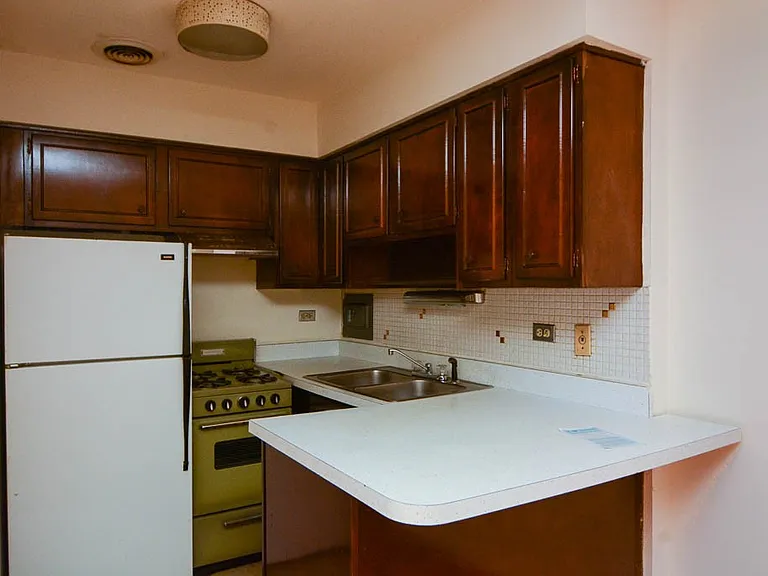 2629 N Hampden Ct #803 — Photo 3
