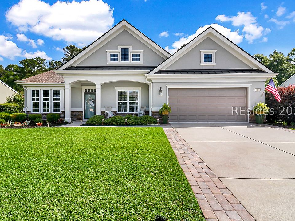 1st image of 15 Rolling River Dr