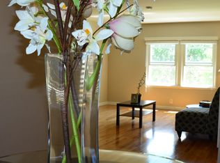 5856 W 88th St, Los Angeles, CA 90045