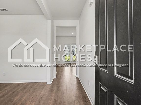 3rd image of 5628 Hickory Woods Dr