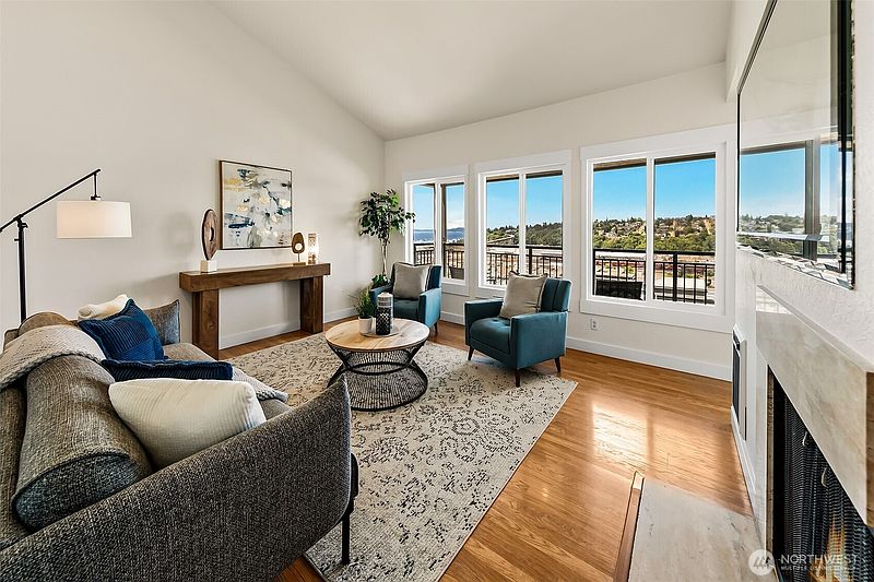 5th image of 1965 12th Avenue W #401