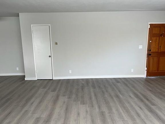 4th image of 4365 Ventura Canyon Ave APT 7