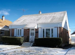 4609 Clyde Ave, Lyons, IL