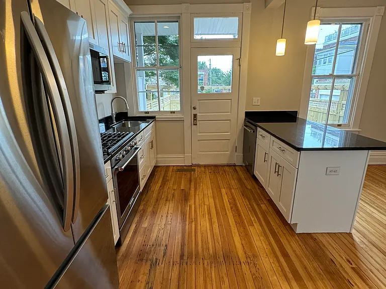 2711 Floyd Ave #B — Photo 18