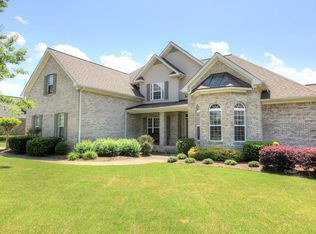 8428 Rambling Rose Dr, Ooltewah, TN 37363