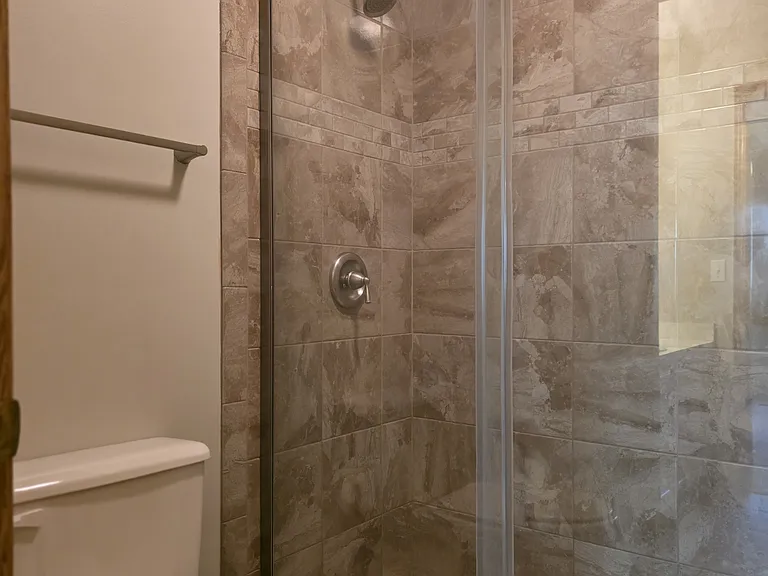 4520 93rd St — Photo 11