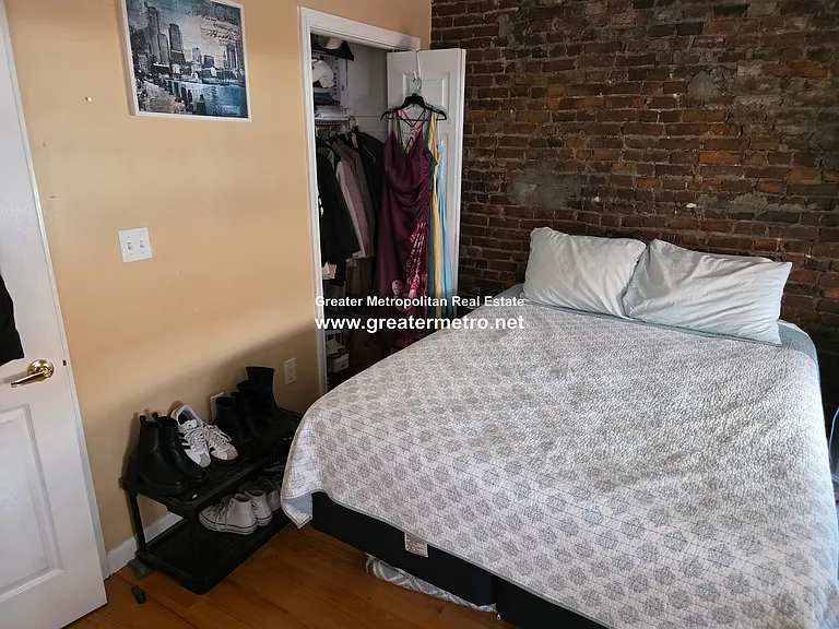 32 Sheafe St #4 — Photo 5