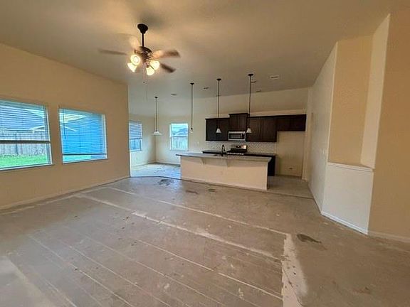 2nd image of 214 San Bernard Dr