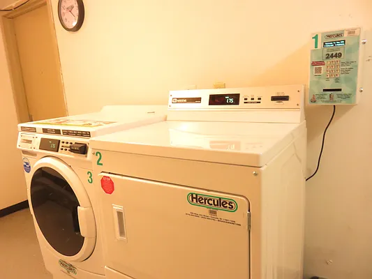 Rented by Rennit Inc. | media 21